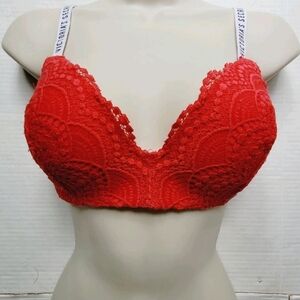Victoria's Secret Red Lace T Shirt Lined Wireless Bra Women's Sz 32 D